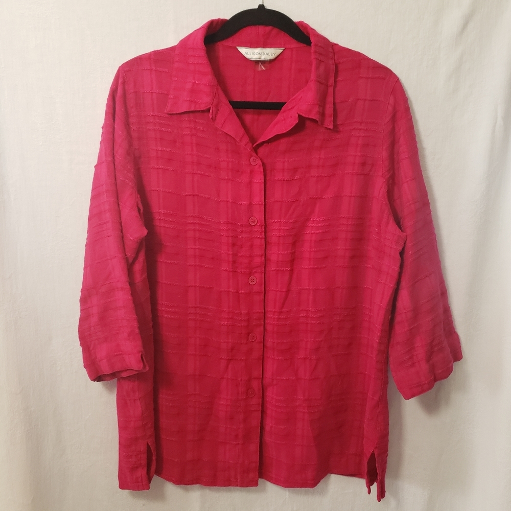 Allison Daley || Women's Fuchsia Button-down Blouse || Size 14